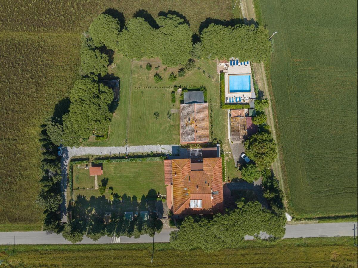 Podere Nuti - 1 La Regola Cecina  Bagian luar foto
