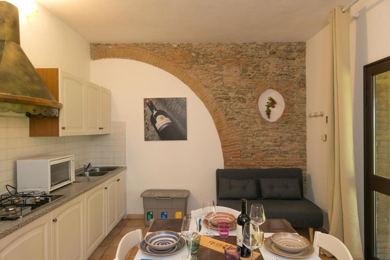 Podere Nuti - 1 La Regola Cecina  Bagian luar foto