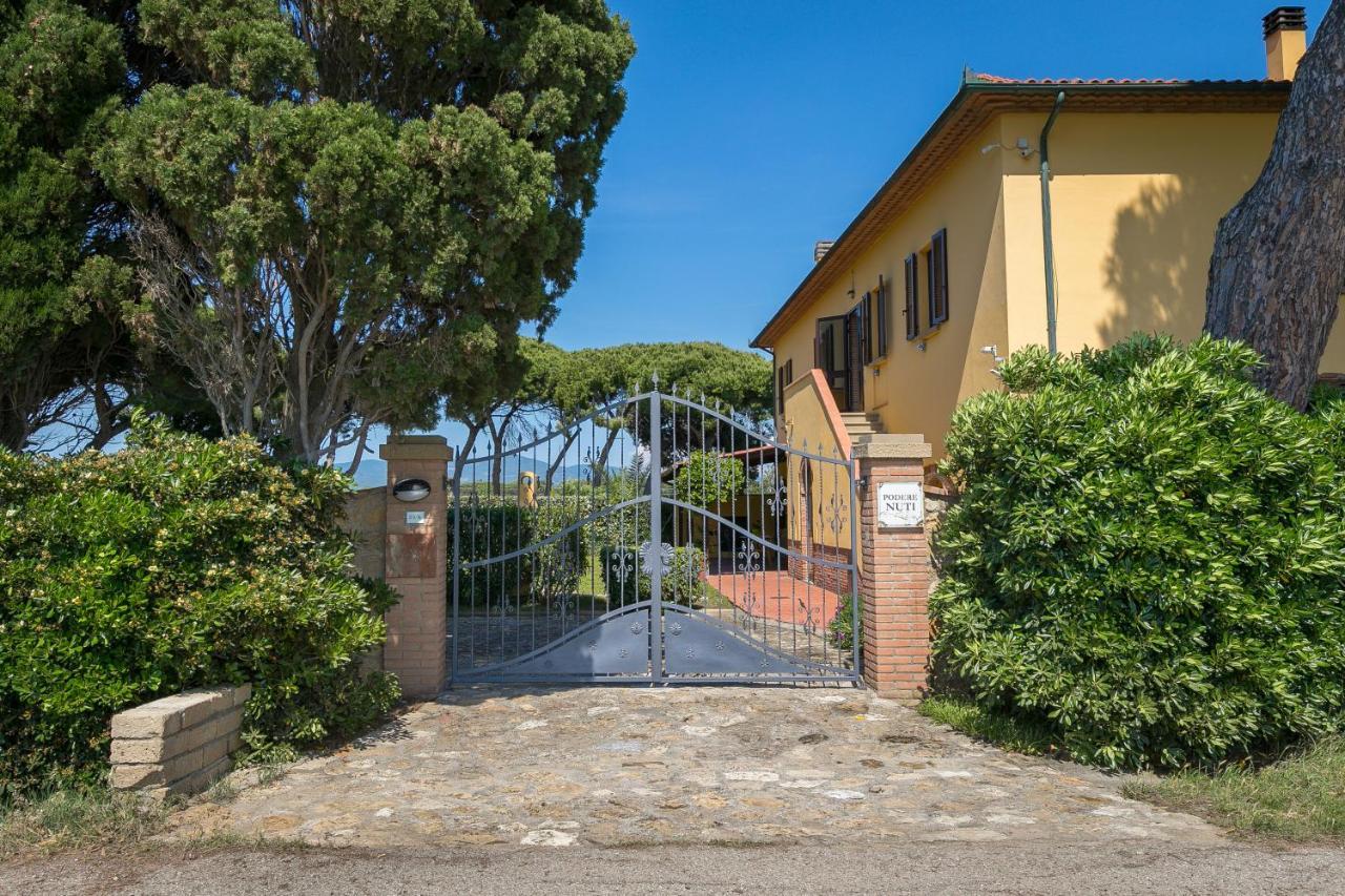 Podere Nuti - 1 La Regola Cecina  Bagian luar foto