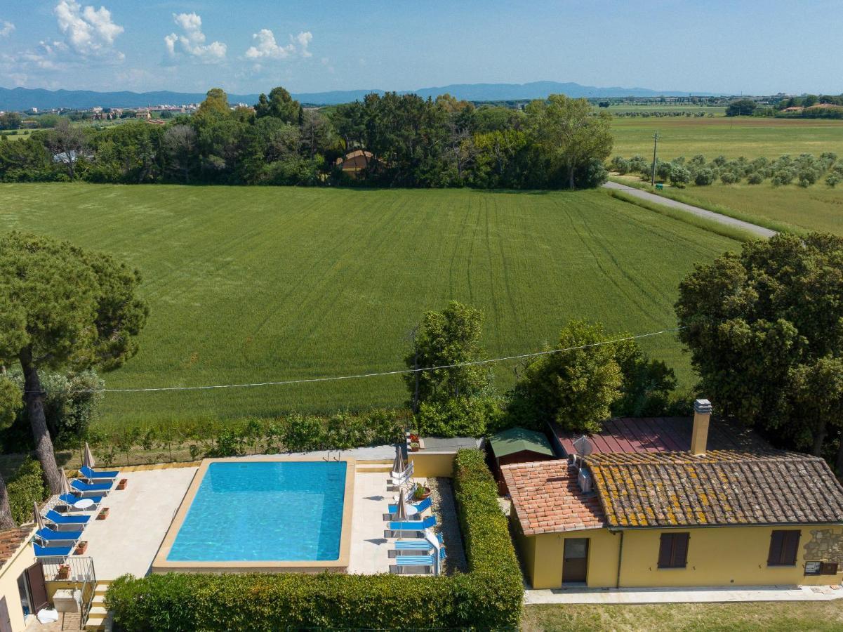Podere Nuti - 1 La Regola Cecina  Bagian luar foto